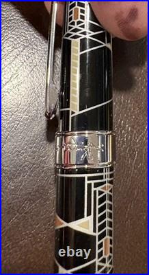 ACME- Frank Lloyd Wright Robie House Rollerball Pen NO BOX