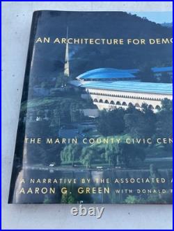 AN ARCHITECTURE FOR DEMOCRACY (HB/DJ) Frank Lloyd Wright (SIGNED BY AARON GREEN)