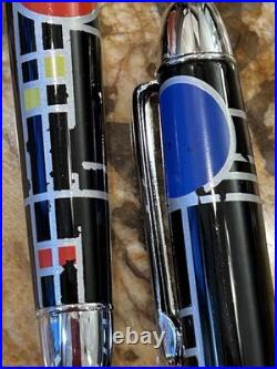 Acme Frank Lloyd Wright'Playhouse' Rollerball Pen. Includes Metal Display Case Acme Frank Lloyd Wright'Playhouse' Rollerball Pen. Includes Metal Display Case
