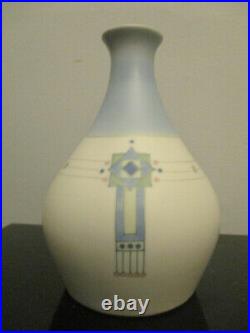 Antique Galluba & Hofmann Secessionist Vase Frank Lloyd Wright Stained Glass
