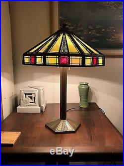 Bradley & Hubbard Lamp - Arts & Crafts / Frank Lloyd Wright / Prairie Style
