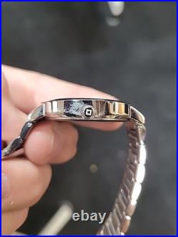 Bulova Frank Lloyd Wright Hollyhock House Mens Watch