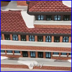 Department 56 #6000570 Frank Lloyd Wright Robie House Art Architecture in box