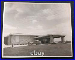 Frank Lloyd Wright 1940 Lincoln Continental Thym's Dodgeville WI 1965 Telfair