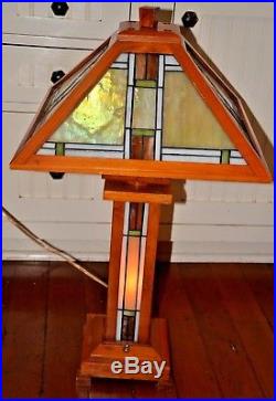 Frank Lloyd Wright 27X15 Mission Style Art Glass Table Lamp