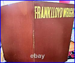 Frank Lloyd Wright-An Organic Architecture The Architecture of Democracy -1941