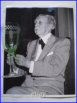 Frank Lloyd Wright Authentic Imperial Hotel Tokyo Green Wine Glass Ca 1930-60