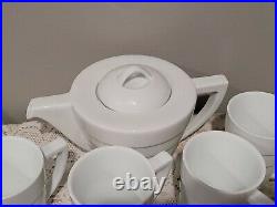 Frank Lloyd Wright Collection Guggenheim 38 oz. Porcelain Coffee Set