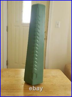 Frank Lloyd Wright Collection Pinnacle Vase green Haeger Pottery