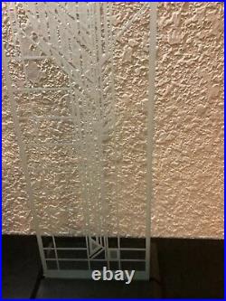 Frank Lloyd Wright Dana Thomas Sumac Etched Glass Panel with Stand, Clear. EUC