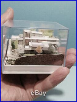 Frank Lloyd Wright FALLINGWATER Kaufmann architecture scal 1500 model miniature