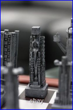 Frank Lloyd Wright Midway Gardens Chess Set Black and White Brand New In Box