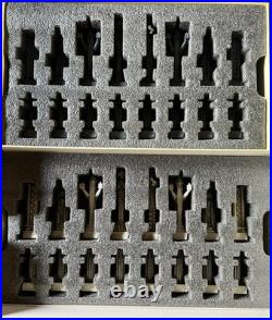 Frank Lloyd Wright Midway Gardens Chess Set Black and White Brand New In Box