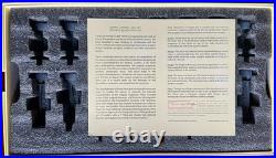 Frank Lloyd Wright Midway Gardens Chess Set Black and White Brand New In Box