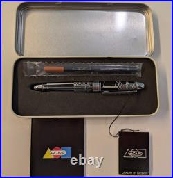 Frank Lloyd Wright Robie House Pen Brand New in Packaging