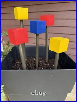 Frank Lloyd Wright Taliesin Set of 5 Garden Stakes New In Original Packaging
