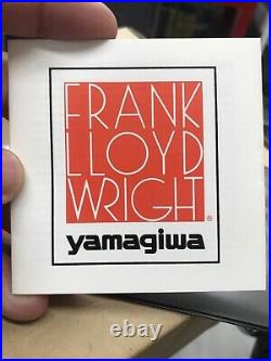 Frank Lloyd Wright Yamagiwa S2310 Taliesin III Architectural Lamp 1994 (00319)