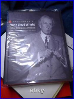 Frank Lloyd Wright s Essentials A Critical Work on Architecture Frank Lloyd Wright s Essentials A Critical Work on Architecture