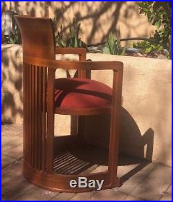Frank lloyd wright cherry wood barrel chair furniture. Very good condition