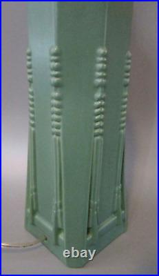 HAEGER Pottery FRANK LLOYD WRIGHT Dana Thomas House SUMAC Green 27 Table Lamp