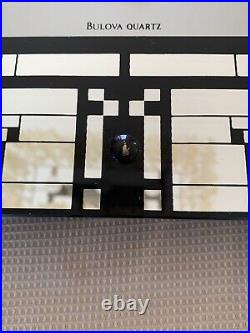 HTF VTG Bulova Frank Lloyd Wright Theme Clock Mirror Finish Geometric Theme READ HTF VTG Bulova Frank Lloyd Wright Theme Clock Mirror Finish Geometric Theme READ