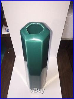 Haeger Studio Art Pottery Frank Lloyd Wright / Arts & Crafts Inspired Green Vase