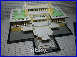 Imperial Hotel, Tokyo Japan LEGO Architecture set 21017 Frank Lloyd Wright