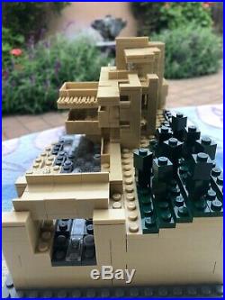 LEGO 21005 Architecture Fallingwater Frank Lloyd Wright 100% Complete no manual