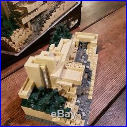 LEGO Architecture Complete Fallingwater 21005 Frank Lloyd Wright