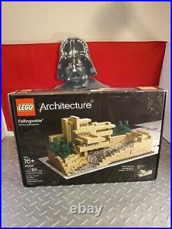LEGO Architecture Fallingwater (21005) Frank LLoyd Wright with Box 4571-8