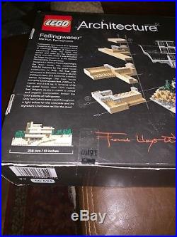LEGO Architecture Fallingwater 21005 Frank Lloyd Wright 1st Ed Retired Box Tear