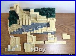 LEGO Architecture Fallingwater (21005) Frank Lloyd Wright- retired -complete