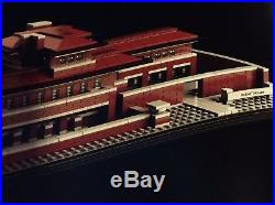 LEGO Architecture Robie House (21010) Frank Lloyd Wright. All pieces & book