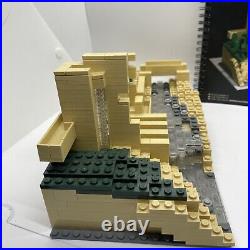 Lego Architecture Fallingwater (21005) Frank Lloyd Wright Incomplete