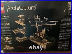 Lego Architecture Fallingwater (21005) Frank Lloyd Wright design. NIB 811 pieces
