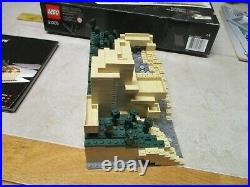 Lego Architecture Fallingwater (21005) Set Frank Lloyd Wright Construction Set