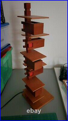 MINT! RARE! OFFICIAL NUMBERED Frank Lloyd Wright Taliesin 3 Table Lamp