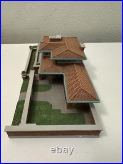 Marshall Field's City Sights Fredrick C. Robie House (Frank LLoyd Wright)