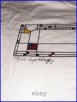 Men`s Vintage Frank Lloyd Wright Foundation T-Shirt 2002 Cotton White Size M