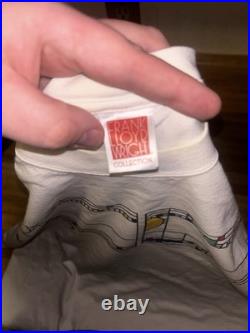 Men`s Vintage Frank Lloyd Wright Foundation T-Shirt 2002 Cotton White Size M