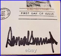 SIGNED DONALD TRUMP signed autographed FDC for Frank Lloyd Wright (30 Sep 1982)