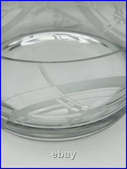Sea Whisper 10 Glass Bowl, Susan Jacobs Lockhart. Frank Lloyd Wright Foundation