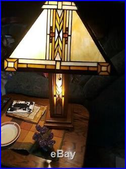 VINTAGE FRANK Lloyd Wright table lamp