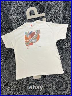 Vintage 2000s Frank Lloyd Wright Art Tshirt Size XL Cream Vintage 2000s Frank Lloyd Wright Art Tshirt Size XL Cream
