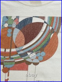 Vintage 2000s Frank Lloyd Wright Art Tshirt Size XL Cream Vintage 2000s Frank Lloyd Wright Art Tshirt Size XL Cream