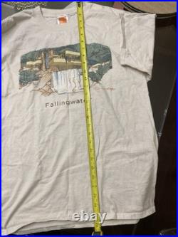 Vintage Frank L Wright Falling Water adult t-shirt Size L Beefy T Shirt