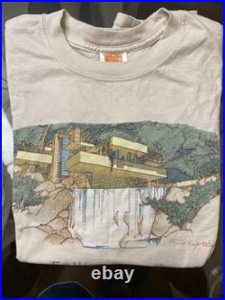 Vintage Frank L Wright Falling Water adult t-shirt Size L Beefy T Shirt